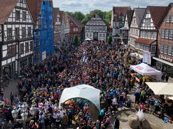 Megamarsch Weserbergland Start Rinteln Marktplatz Start Megamarsch Weserbergland Rinteln Marktplatz