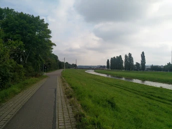Mulderadweg bei Glauchau