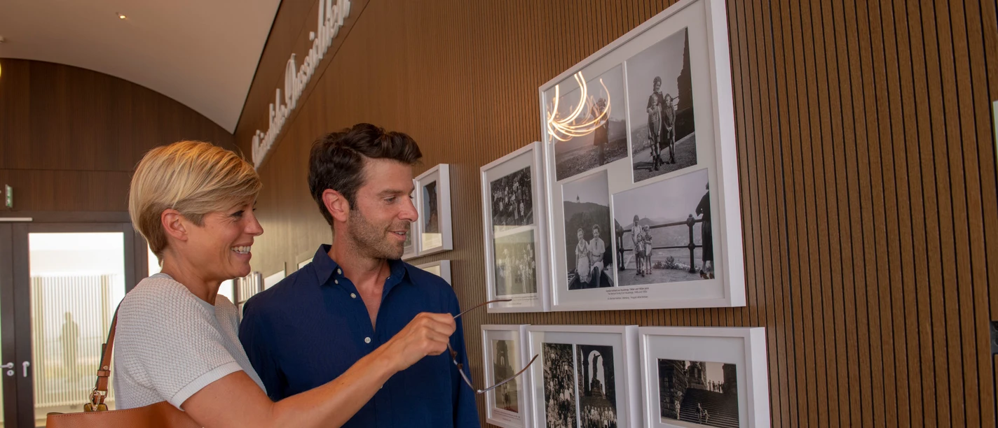 Kaiser-Wilhelm-Denkmal Besucherzentrum Fotowand Kaiser-Wilhelm-Denkmal Besucherzentrum Fotowand