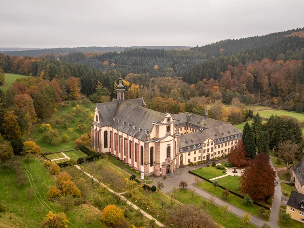 Blick auf Kloster Himmerod