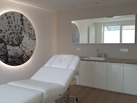 studio5-kosmetik-behandlungsraum.jpg