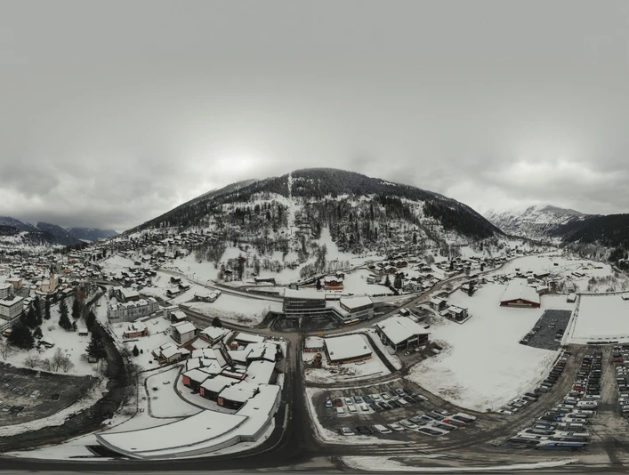 ÖV-Hub Fiesch default