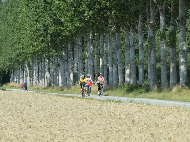 Boker Kanal, Radfahrer