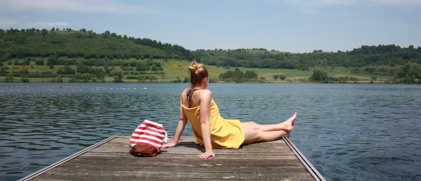 Schwimmen im Schalkenmehrener Maar