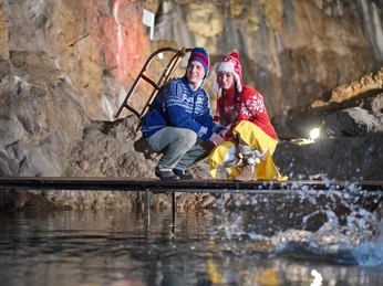 Die Schneekönigin - Höhlentheater Rübeland Die Schneekönigin - Höhlentheater Rübeland