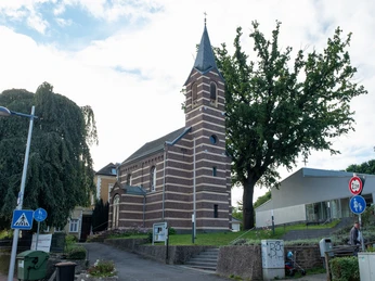 Alte ev. Kirche Frontansicht