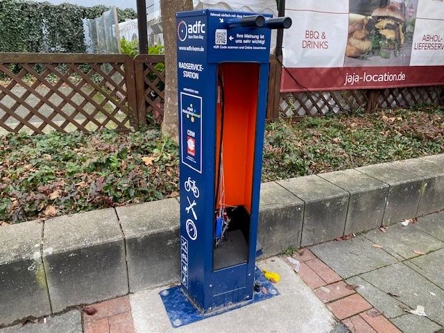 Radservicestation 5.jpg