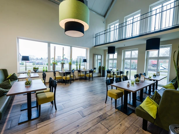 Café im Leeraner Miniaturland Das Bild zeigt das Café im Leeraner Miniaturland