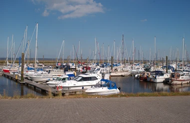 Dornumersiel Yachthafen