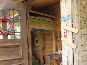 Hof Happe | Apfelbaumhaus Hochbett Hof Happe | Apfelbaumhaus Hochbett