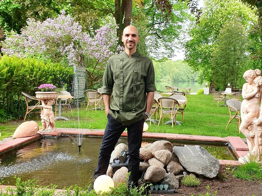 Ristorante N°2 Am Seegarten in Mölln Ristorante N°2 Am Seegarten in Mölln