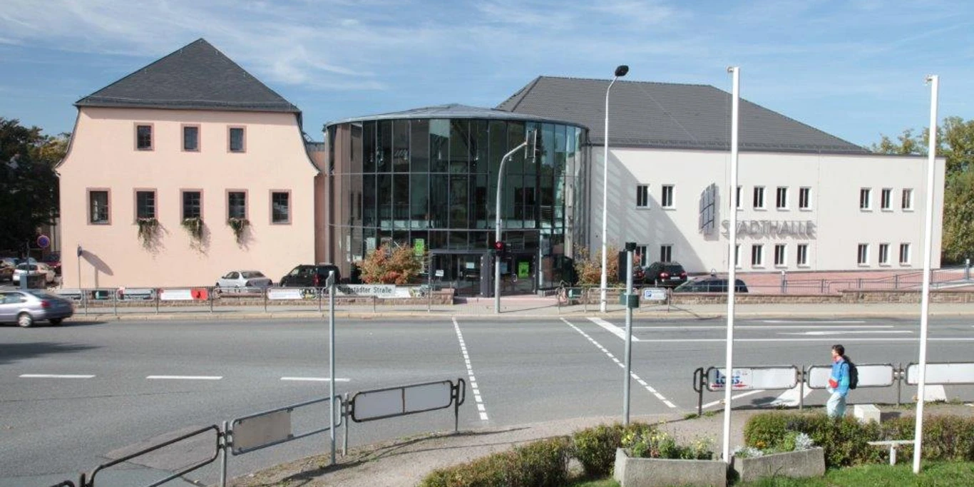 Stadthalle Limbach-Oberfrohna -Außenansicht