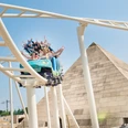 Cobra des Amun Ra im BELANTIS AbenteuerReich - Leipzig für Familien Die Achterbahn Cobra des Amun Ra im Freizeitpark Belantis das AbenteuerReich mit der höchsten Pyramide Europas, Freizeiteinrichtung, Familie, Erlebnis