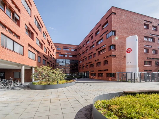 Bio City Leipzig - Wissenschaft in Leipzig Blick auf den Gebäudekomplex der Bio City, Forschung, Wissenschaft, Technologie