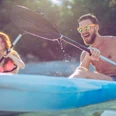 Bootsverleih Leipziger Eck - Wasserwandern in Leipzig Mann und Frau paddeln im Kanu, Wasserwandern, Leipziger Neuseenland