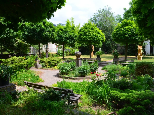 View of the green park from the Budde House. Leisure, outdoor seating, culture, gastronomy