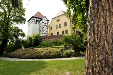 Blick auf die Burg Düben in Bad Düben, welche das Landschaftsmuseum der Dübener Heide beherbergt.