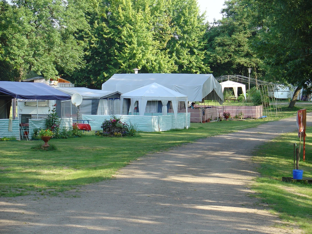 Campingplatz_Alte_Mulde_Loebnitz__c__GV_Loebnitz.JPG