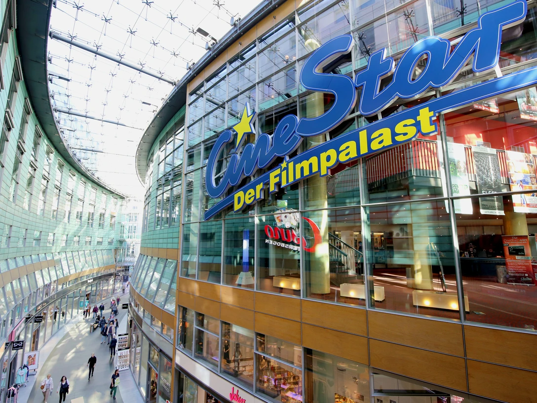 Cinestar Leipzig im Petersbogen - Kino in Leipzig