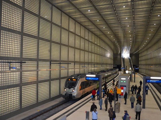 City Tunnel am Wilhelm Leuschner Platz - Anreise nach Leipzig