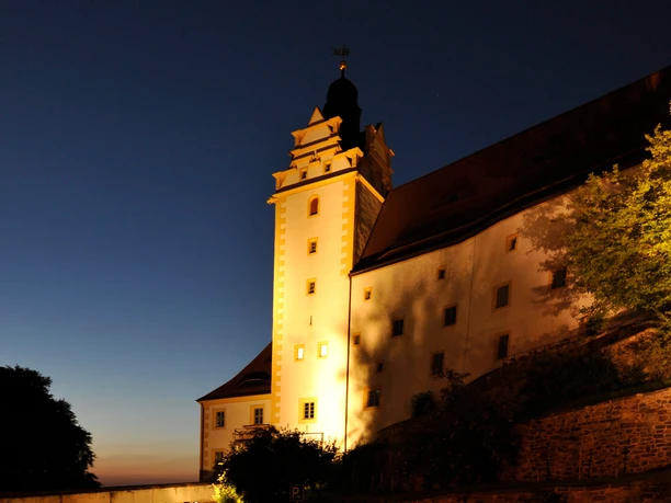 Zewnętrzny widok na zamek Colditz nocą, Zabytki, Kultura