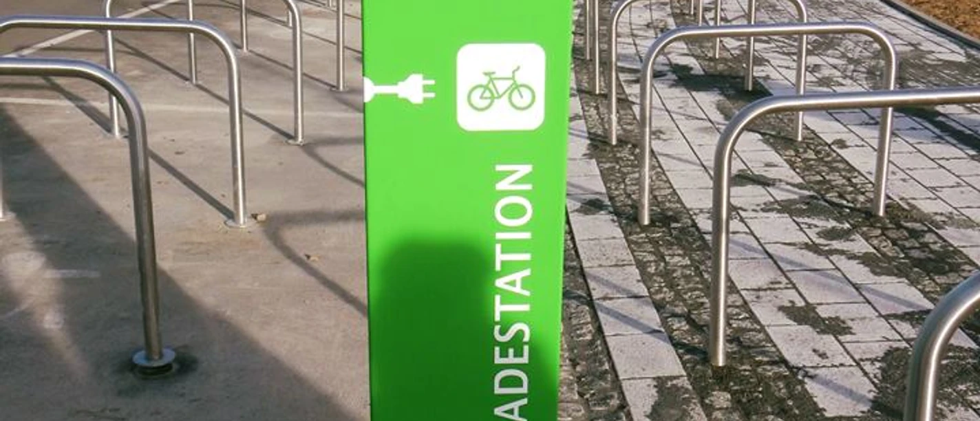 E-Bike Ladestation am Restaurant Levante © All on Sea