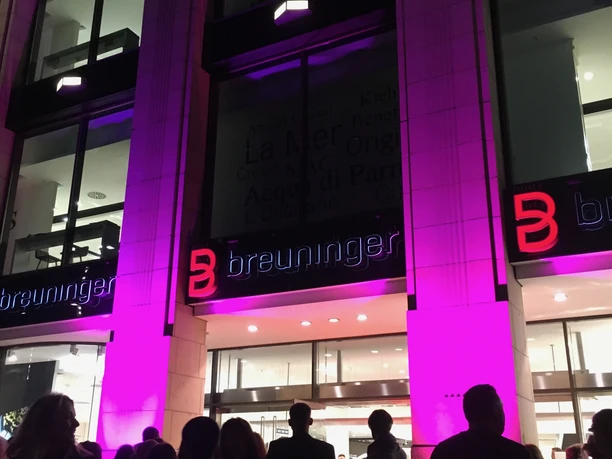 Breuninger_illuminated_leipzig.travel