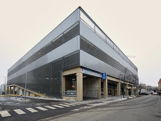 Fernbus-Terminal Leipzig - Anreise nach Leipzig