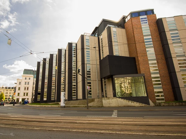Blick auf die G2 Kunsthalle in Leipzig in der sich einige Galerien und Ausstellungen über Kunst befinden, Museum, Kultureinrichtung