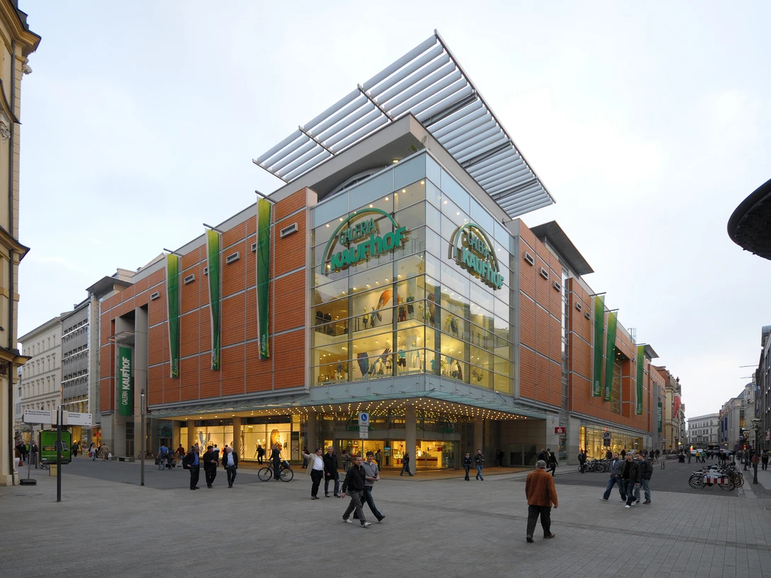 Galeria Karstadt Kaufhof - Shopping in Leipzig