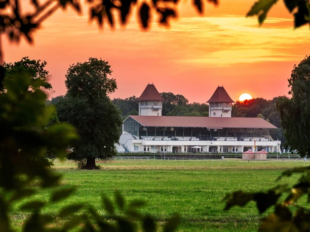 Galopprennbahn Scheibenholz - Sportstätten in Leipzig