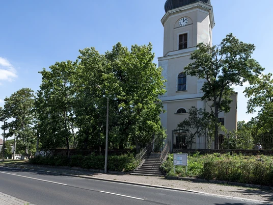 Gedächtniskirche Schönefeld - Kirchen in Leipzig