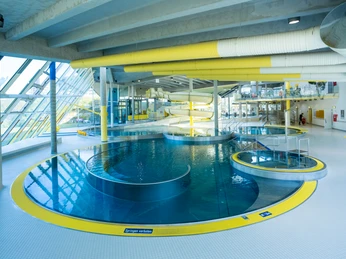 Grünauer Welle - Schwimmbäder in Leipzig