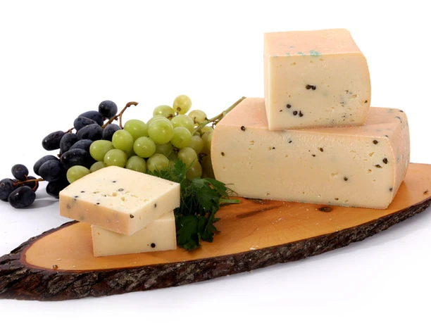 Hofmolkerei Bennewitz Pfefferkäse - Regionale Produkte aus Leipzig