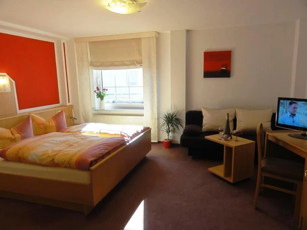 Gemütliche Zimmer in der Hotel-Pension Keller Löbnitz