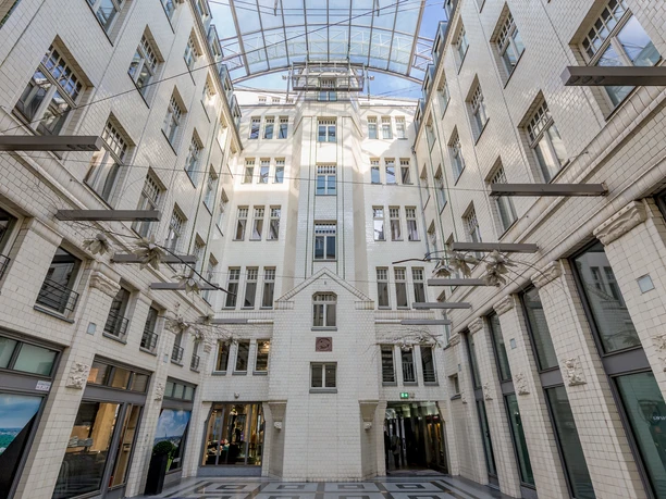 Jägerhof - Architecture of the courtyards and passages in Leipzig