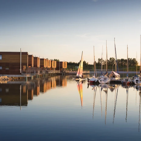 Ambiance au lac de Stoermthal (LAGOVIDA Ferienresort)