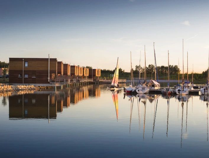 Stimmung am Stoermthaler See (LAGOVIDA Ferienresort)