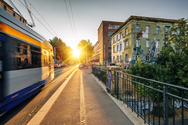 Tram der Leipziger Verkehrsbetriebe in Plagwitz