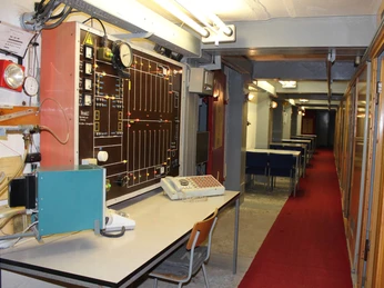 Museum im Stasi-Bunker Machern - Geschichte in Leipzig und Region Museum im Stasi-Bunker in Machern gibt Einblicke in das Bunkerinnere mit originaler Einrichtung von damals, Region Leipzig