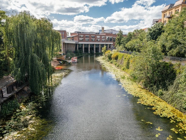MS Weltfrieden, Karl-Heine-Kanal