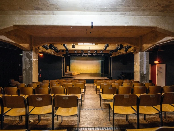 Nouveau spectacle, vue de la salle