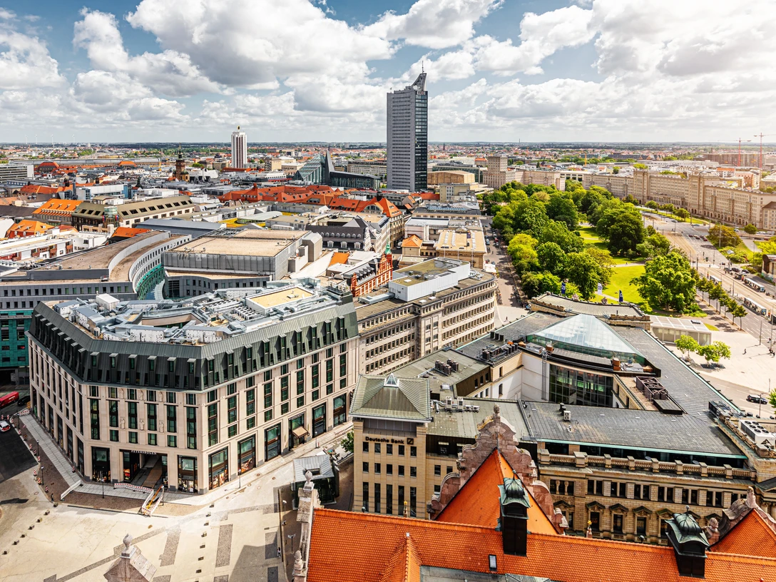 Neues Rathaus am Burgplatz - Sehenswürdigkeiten in Leipzig Der Rathausturm des Neuen Rathauses bietet einen tollen Blick über die Leipziger Skyline, Sehenswürdigkeiten, architektur