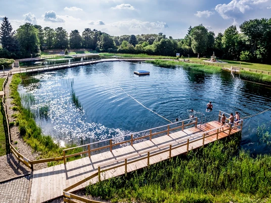 Ökobad Lindenthal mit Steg