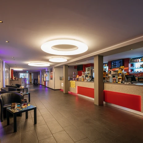 Palais Regina, foyer