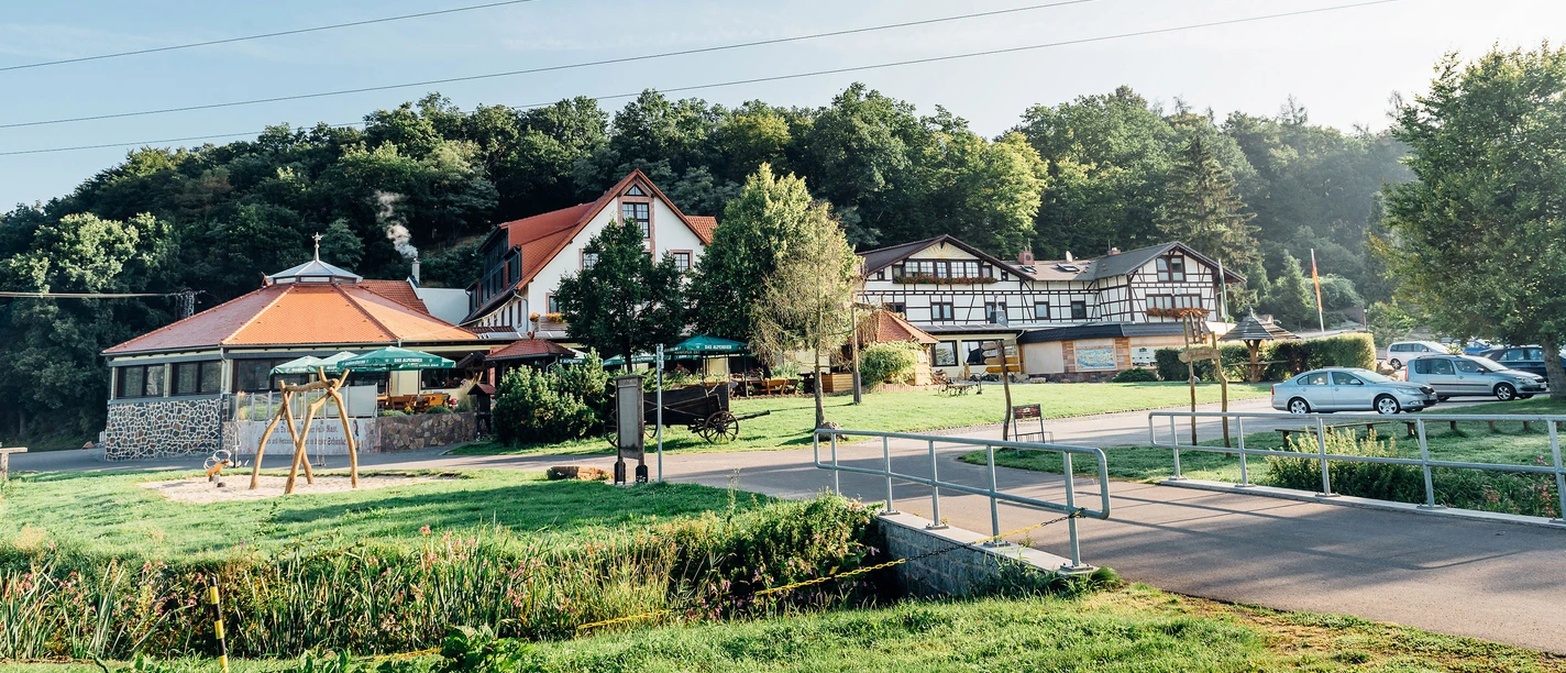 Pohled na Schiffsmühle a restauraci, gastronomie, region, výletní cíl