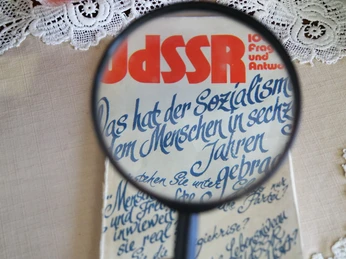 Buch ueber die UdSSR bei der Room Escape Challenge - Erlebnisse in Leipzig Buch ueber die die UdSSR bei der Room Escape Challenge in Leipzig, Erlebnisse