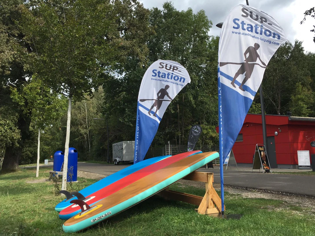 Rote Hütte am Cospudener See