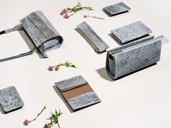 Rothöll Dorschleder-Kollektion Blaugrau - Regionale Produkte aus Leipzig