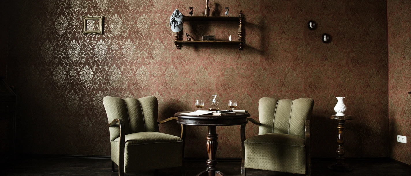 Sherlck Holmes living room at sherLOCKRooms - Experiences in Leipzig